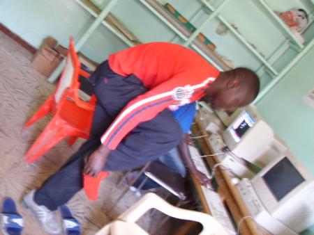 blain entaine de porter ses chessures