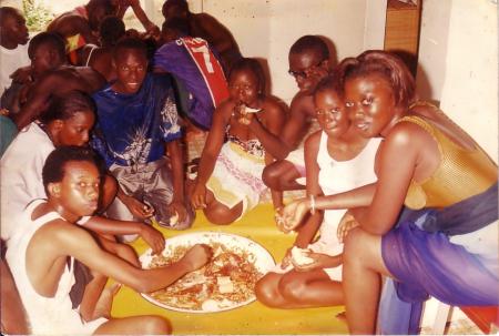 le repas de midi à l'ile
